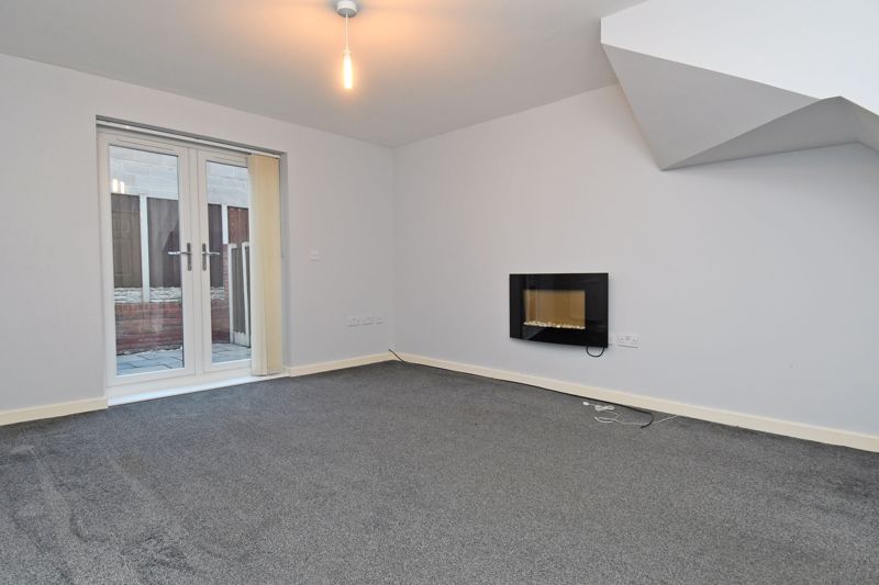 Property photo 2 of 14 Photo 6