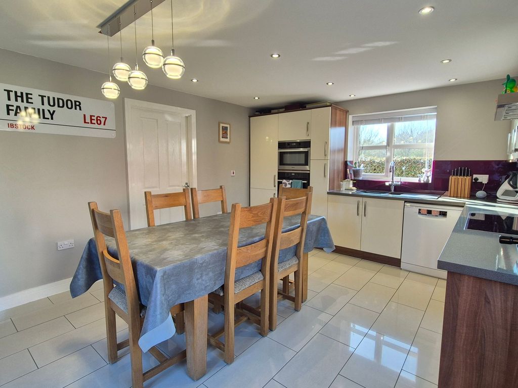 Additional image 9 of 4 bed detached house for saleStonebridge Close, Ibstock LE67