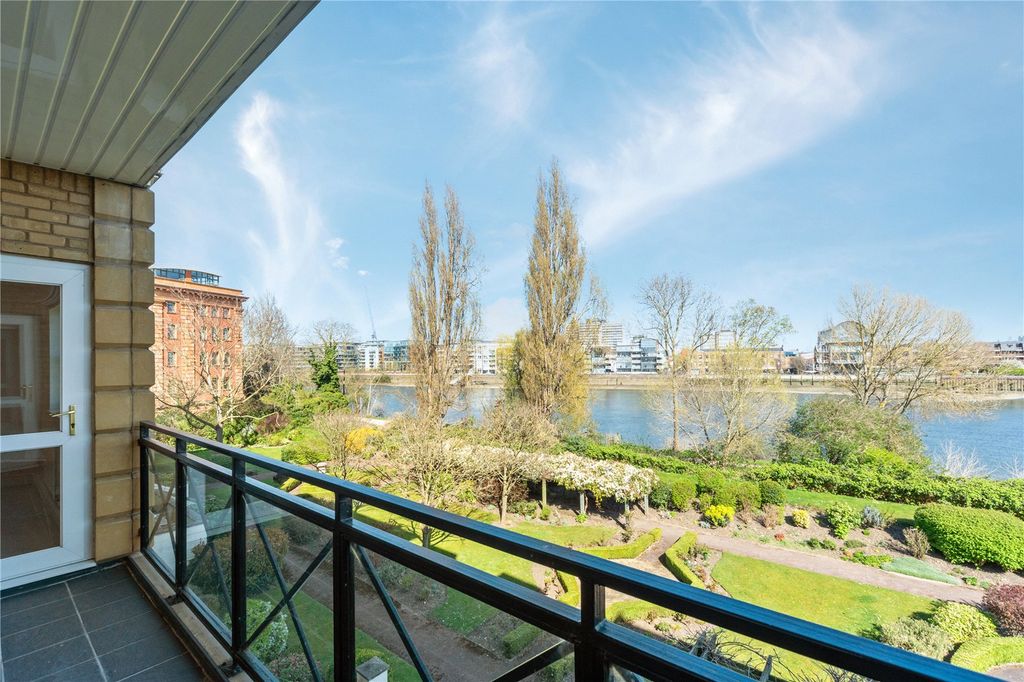 Property photo 1 of 10 Terrace And View