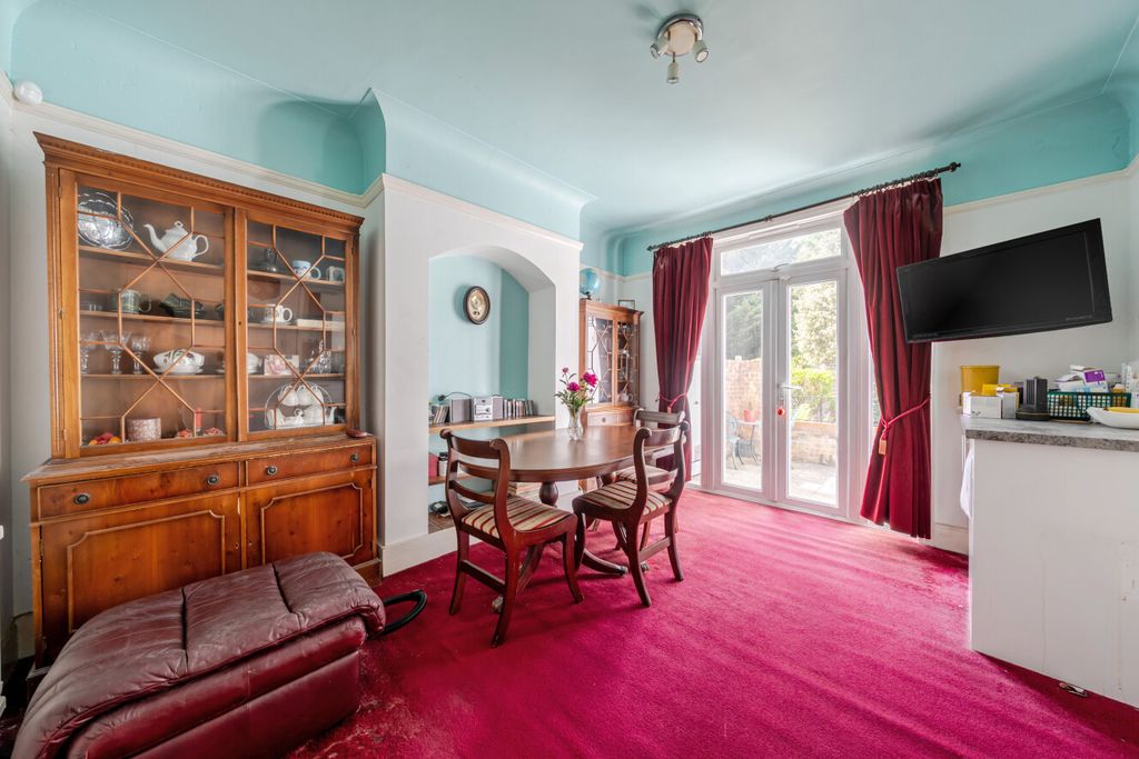 Property photo 3 of 13 1467129-10-6A0F24...