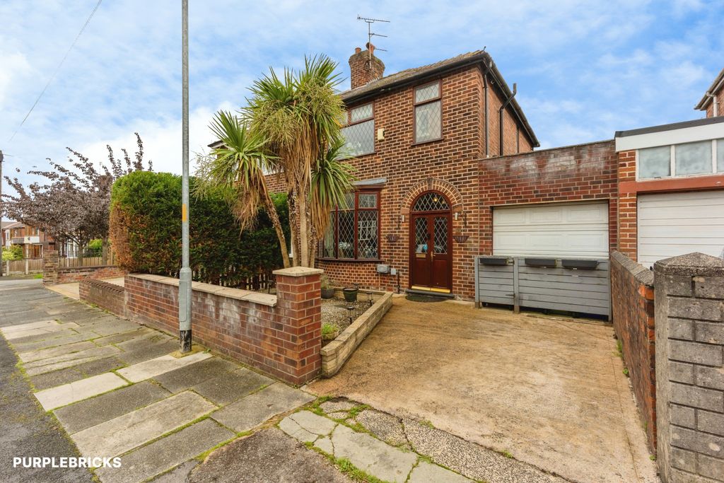 Property photo 1 of 26