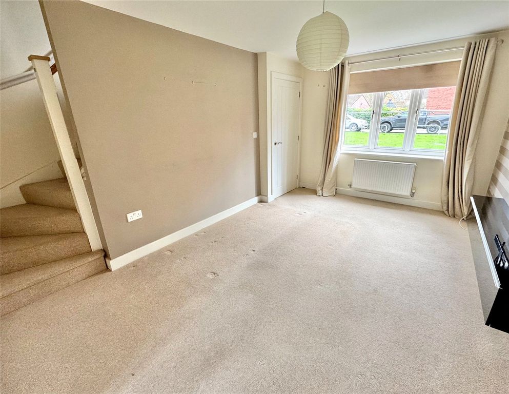 Property photo 2 of 15 Picture No. 28