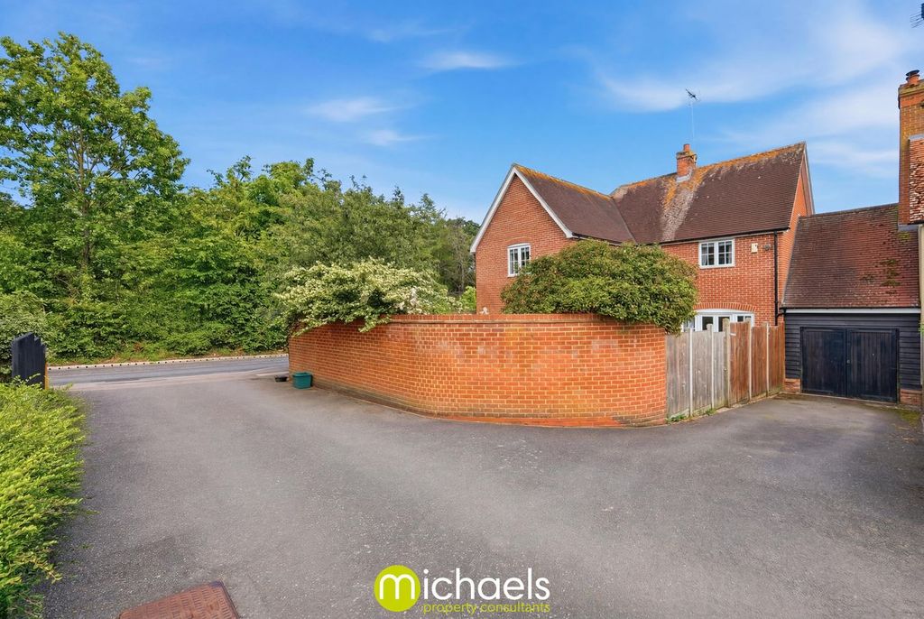 Property photo 3 of 35