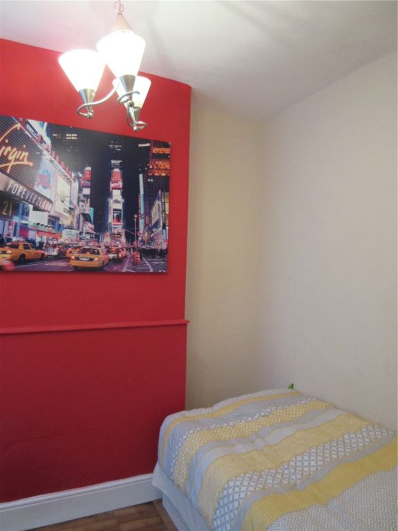 Property photo 3 of 15 Picture No. 02