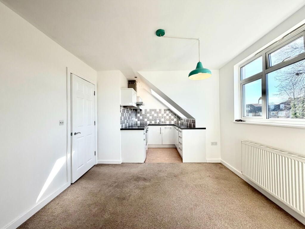 Property photo 3 of 11 5175363