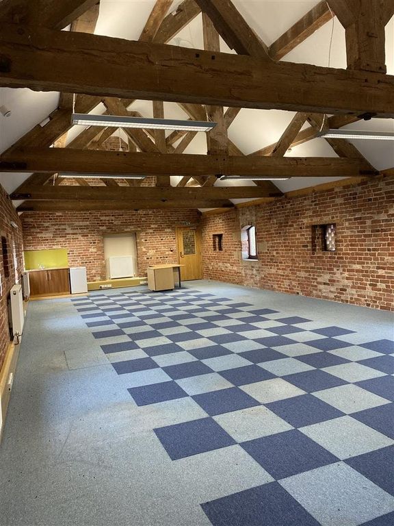 Property photo 2 of 11 1.Jpg
