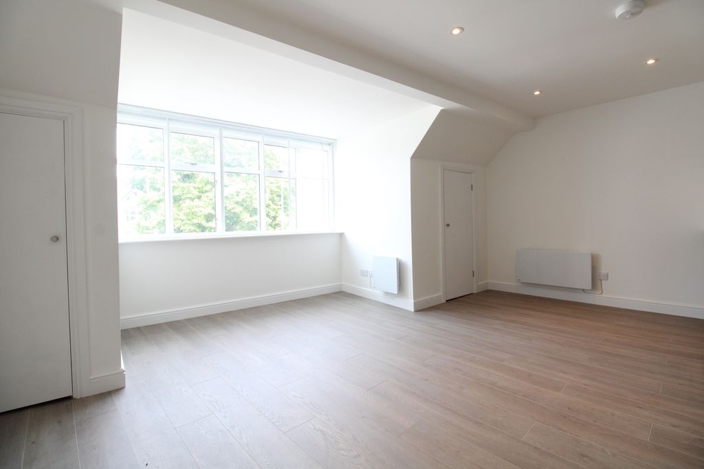 Property photo 2 of 6 Img_3829