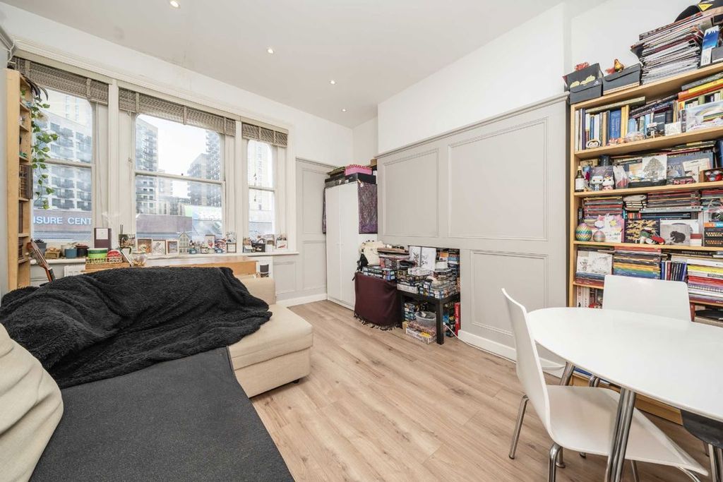 Property photo 2 of 4