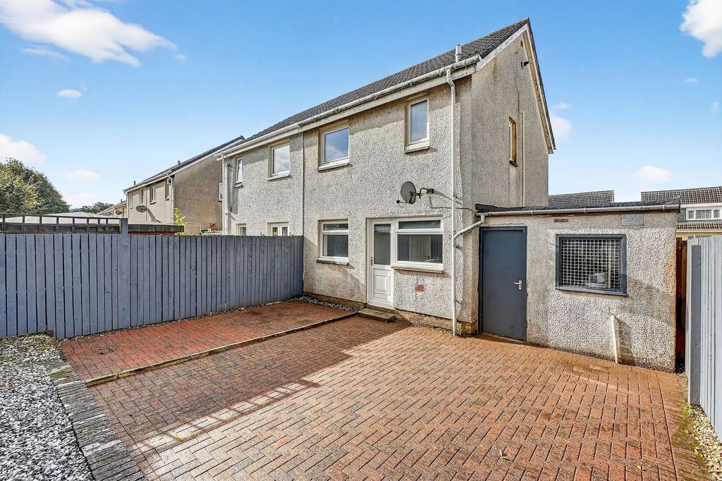 Property photo 2 of 22