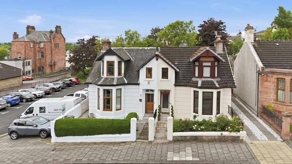 Property photo 1 of 38