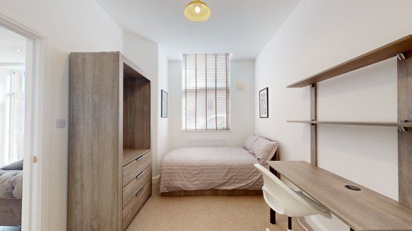 Property photo 2 of 12 8313070.Jpg