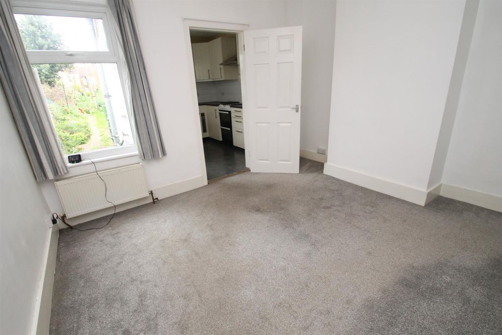 Property photo 3 of 9 Img_6486.Jpg