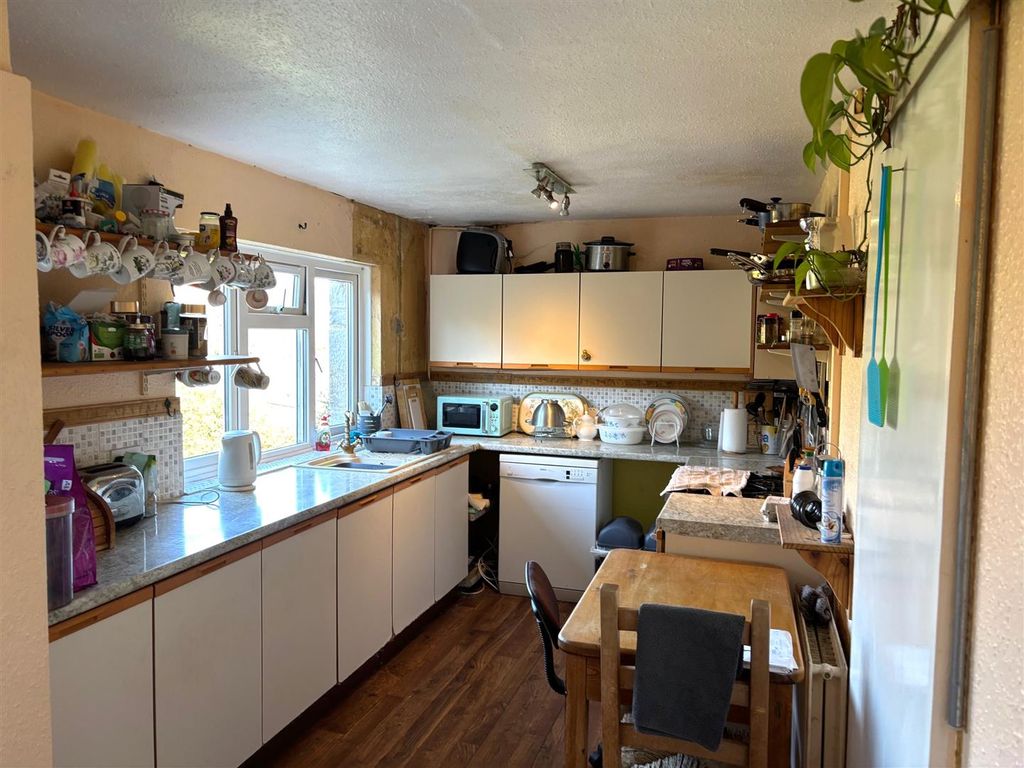 Property photo 2 of 45 4311 Kitchen.Jpeg