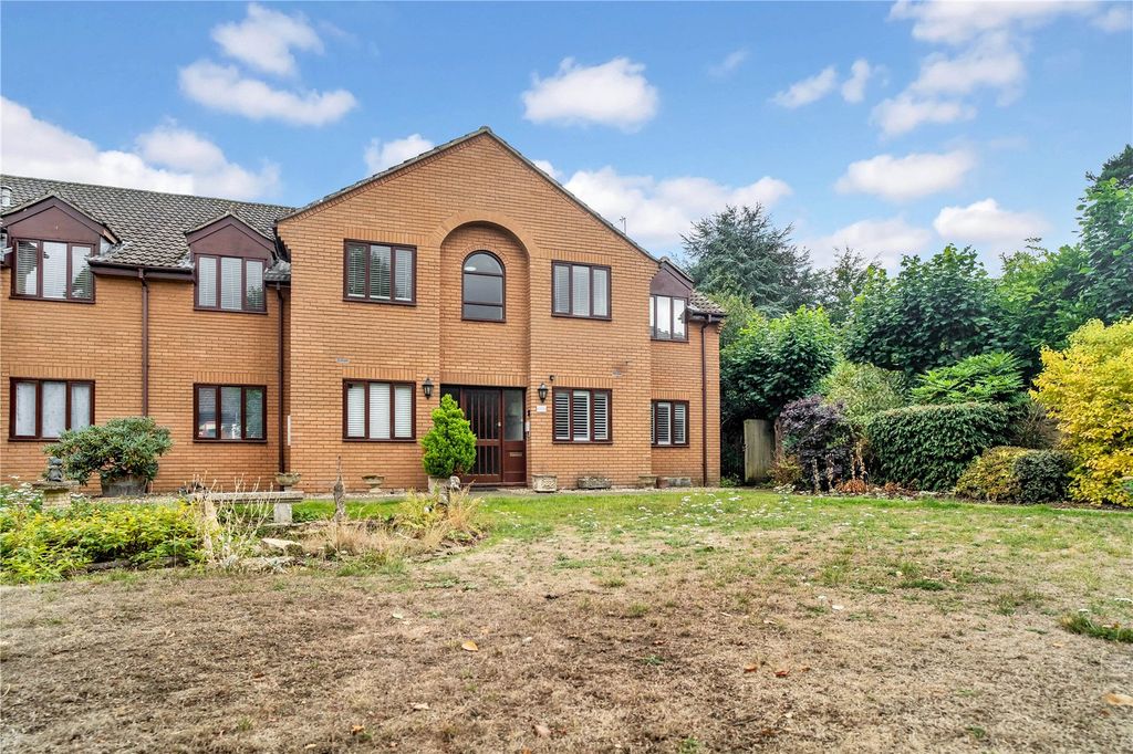 Property photo 1 of 12 Picture No. 01