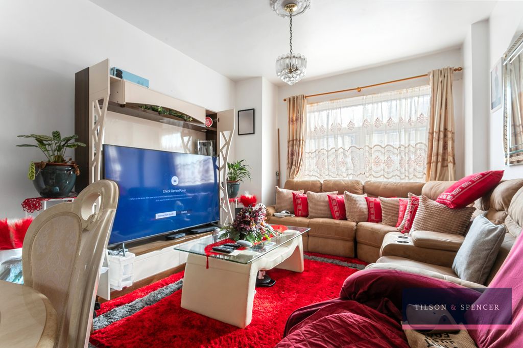 Property photo 2 of 12 2