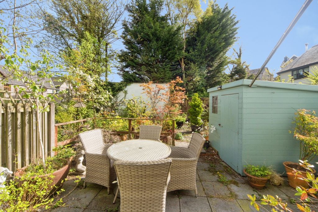 Property photo 3 of 15