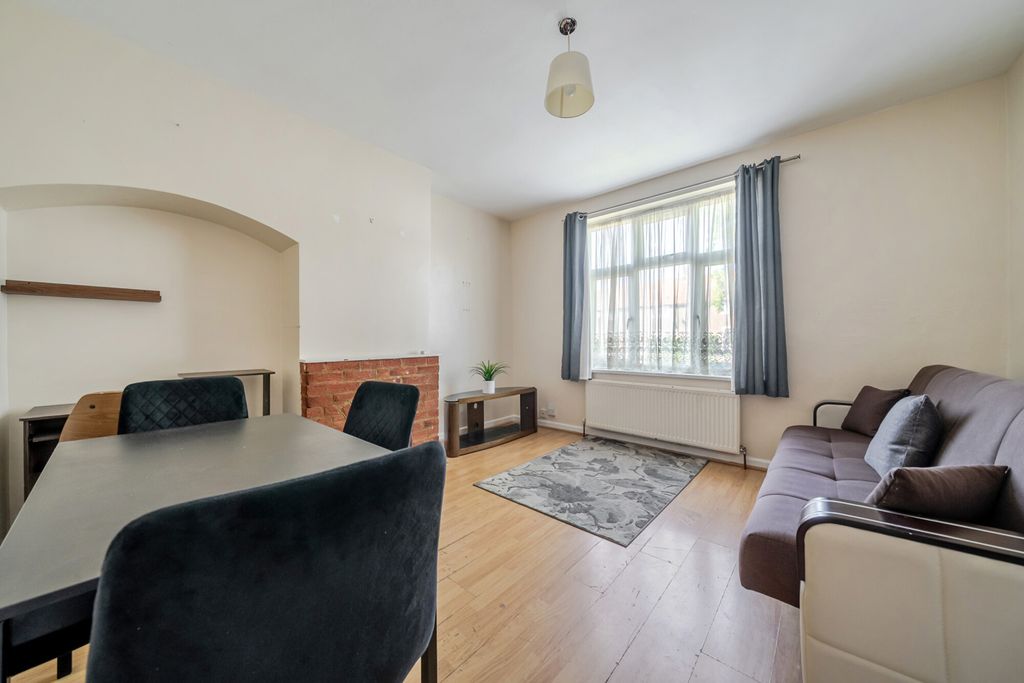 Property photo 3 of 14 1481317-1-6A3E59A...