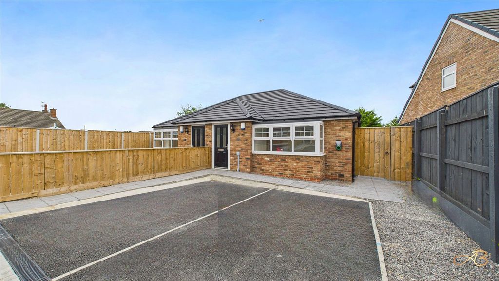 Property photo 3 of 3 Picture No. 04