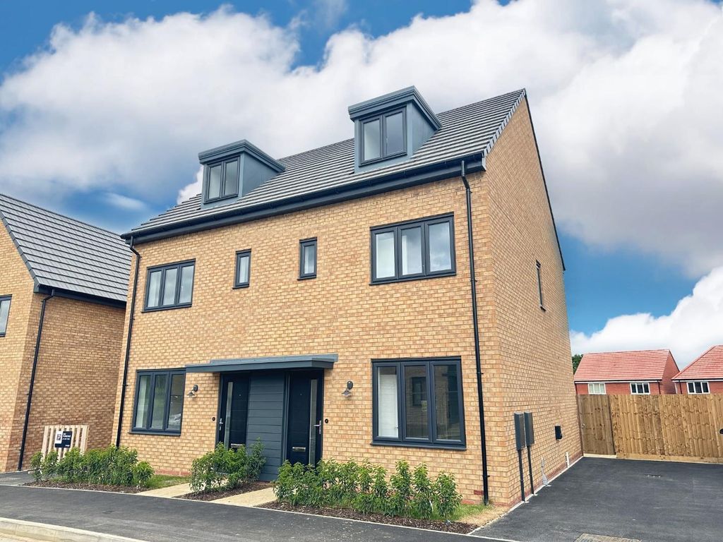 Property photo 1 of 12 Front.Jpg