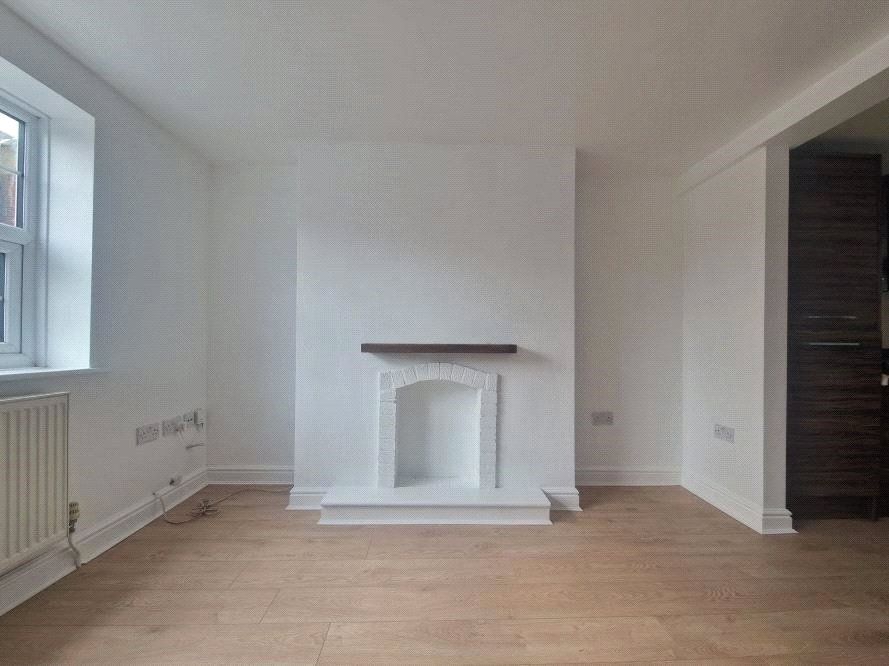 Property photo 3 of 18 Picture No. 04