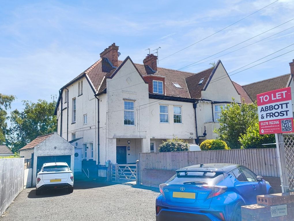 Property photo 1 of 7 Frontage
