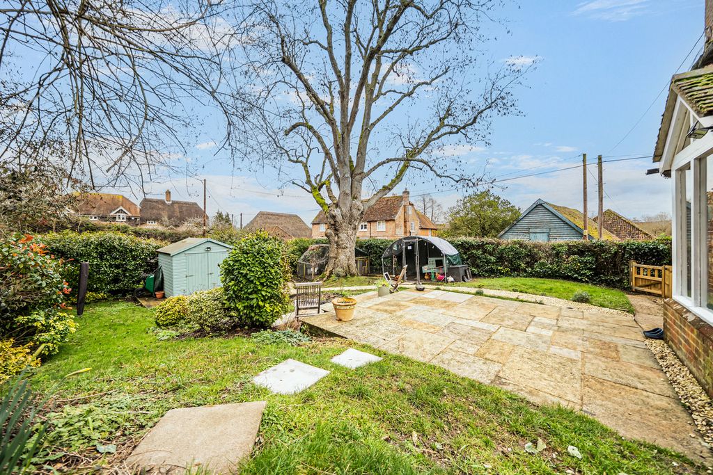 Property photo 2 of 22