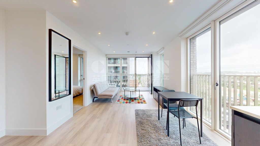 Property photo 1 of 19