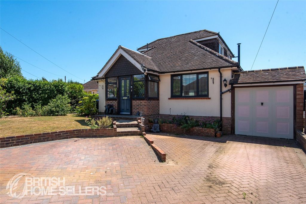 Property photo 1 of 34 Picture No. 05