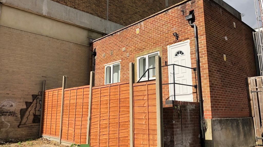 Property photo 1 of 1