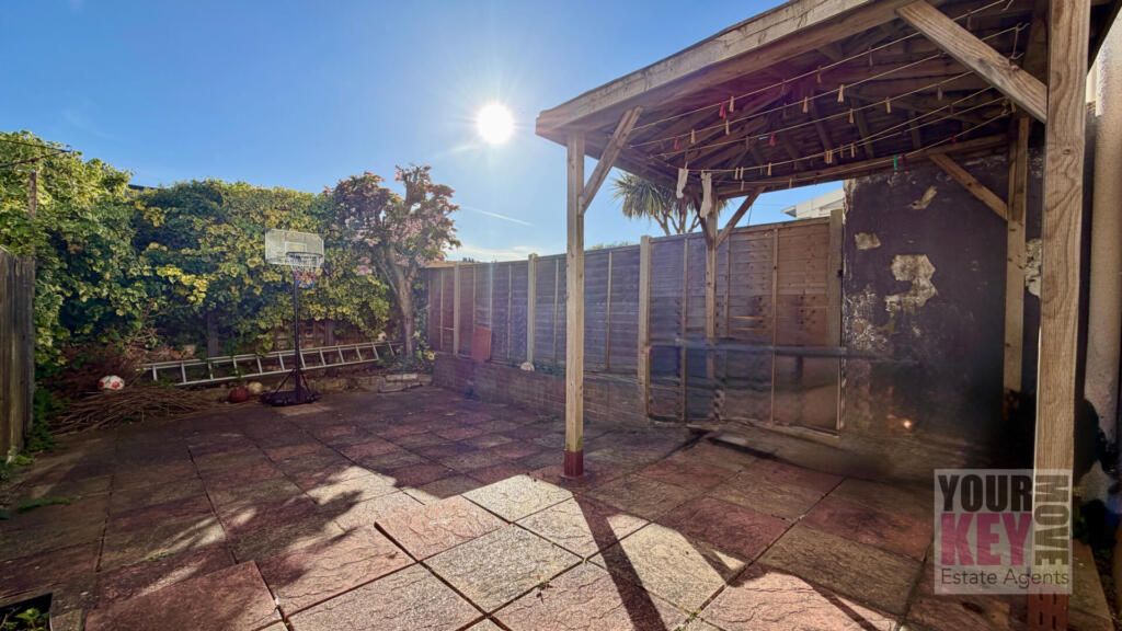 Property photo 3 of 19