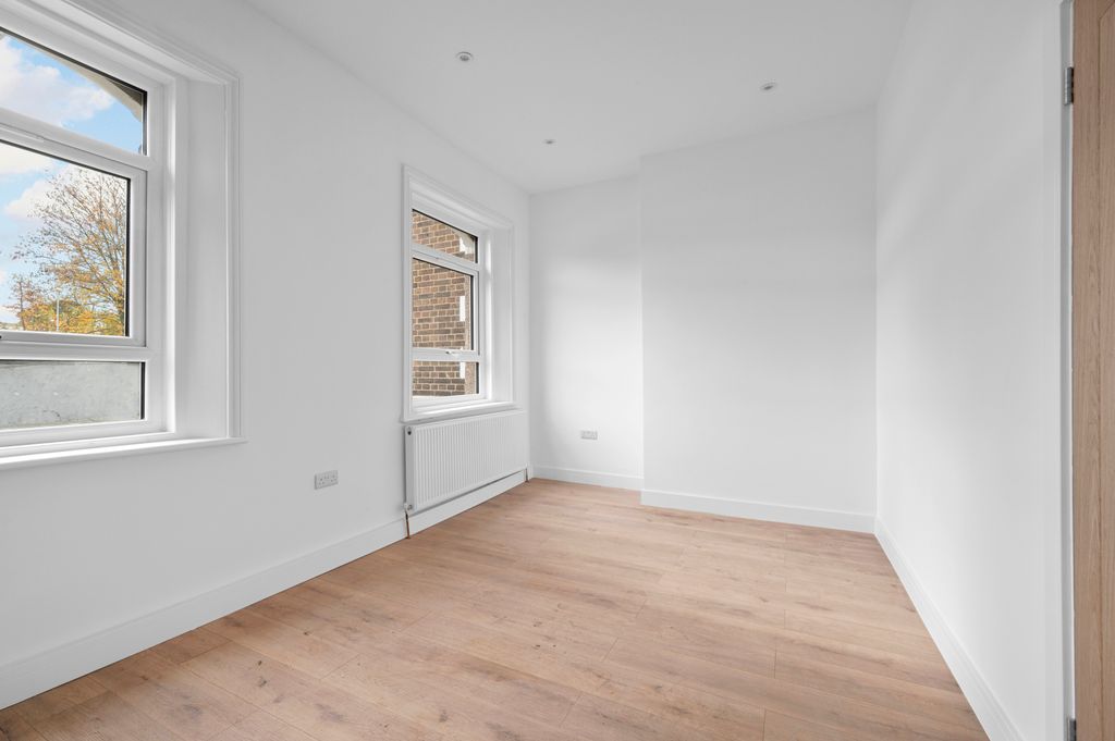 Property photo 2 of 9 Picture No. 02