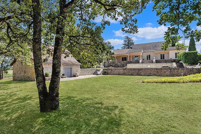 Property photo 3 of 23 Photo 22