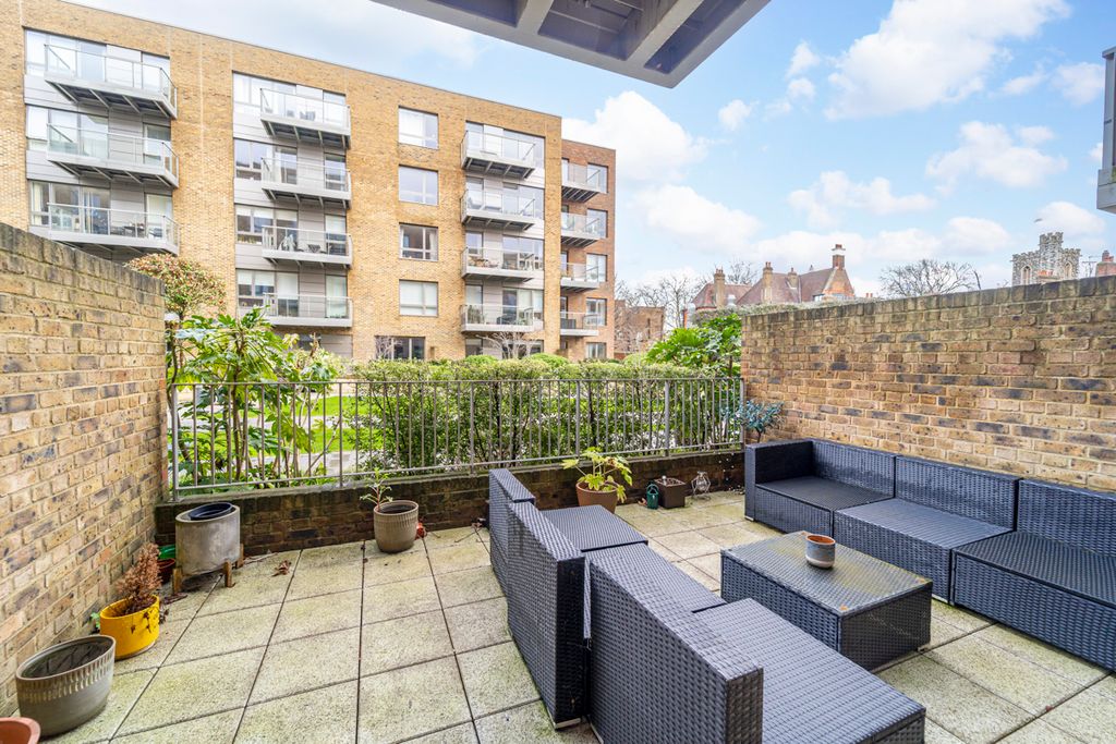 Property photo 2 of 13 Ndb00346-Edit