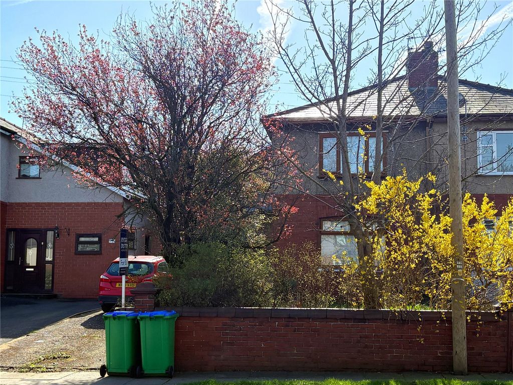 Property photo 1 of 18 Picture No. 52