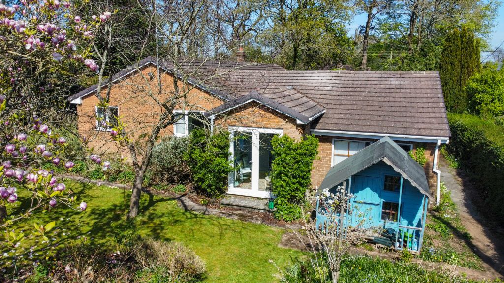 Property photo 1 of 30