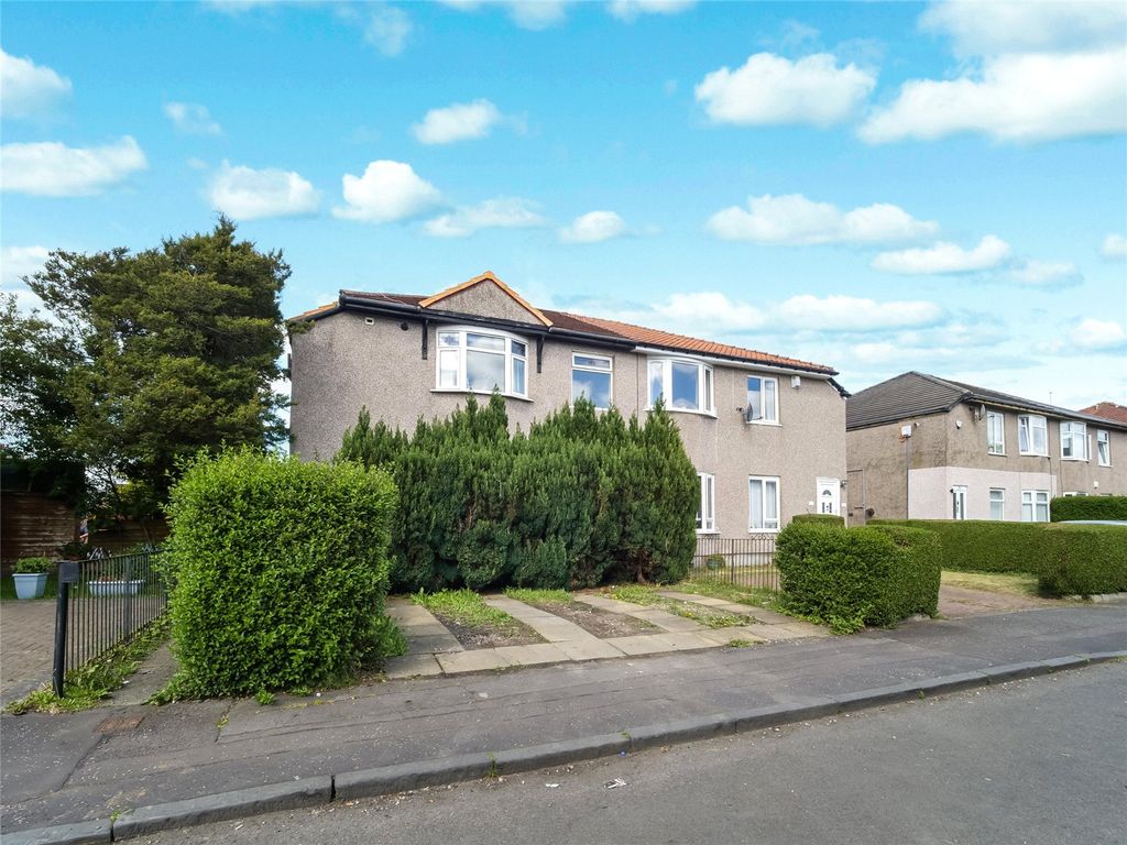 Property photo 1 of 17 Picture No. 04