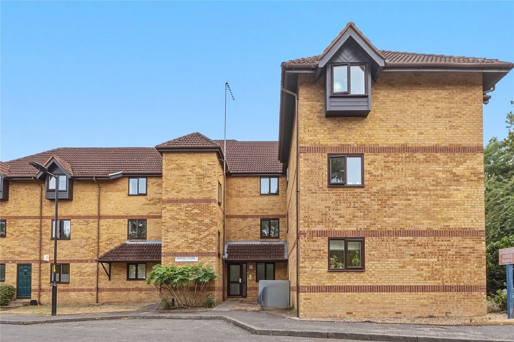 Property photo 1 of 10 External