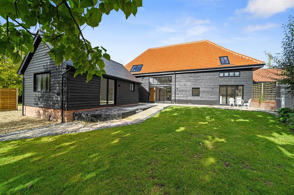 Property photo 3 of 26 External