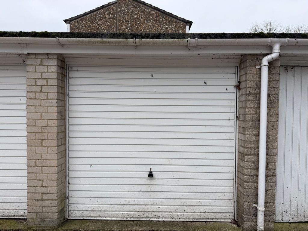 Property photo 2 of 2