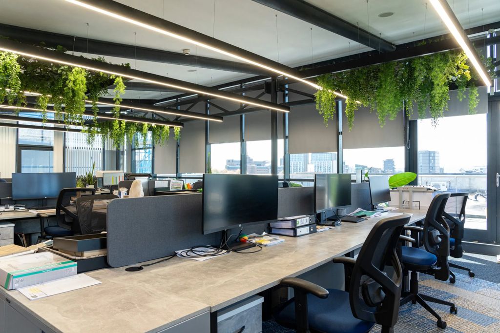 Property photo 1 of 13 Office