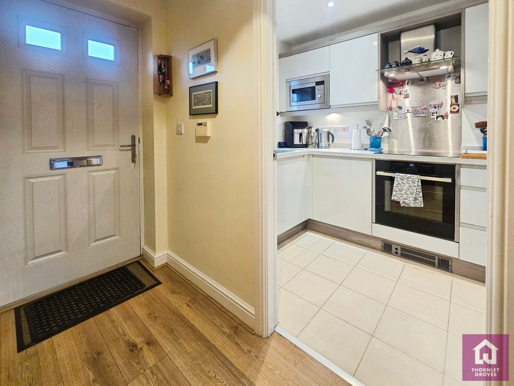 Property photo 2 of 21 Picture No. 29