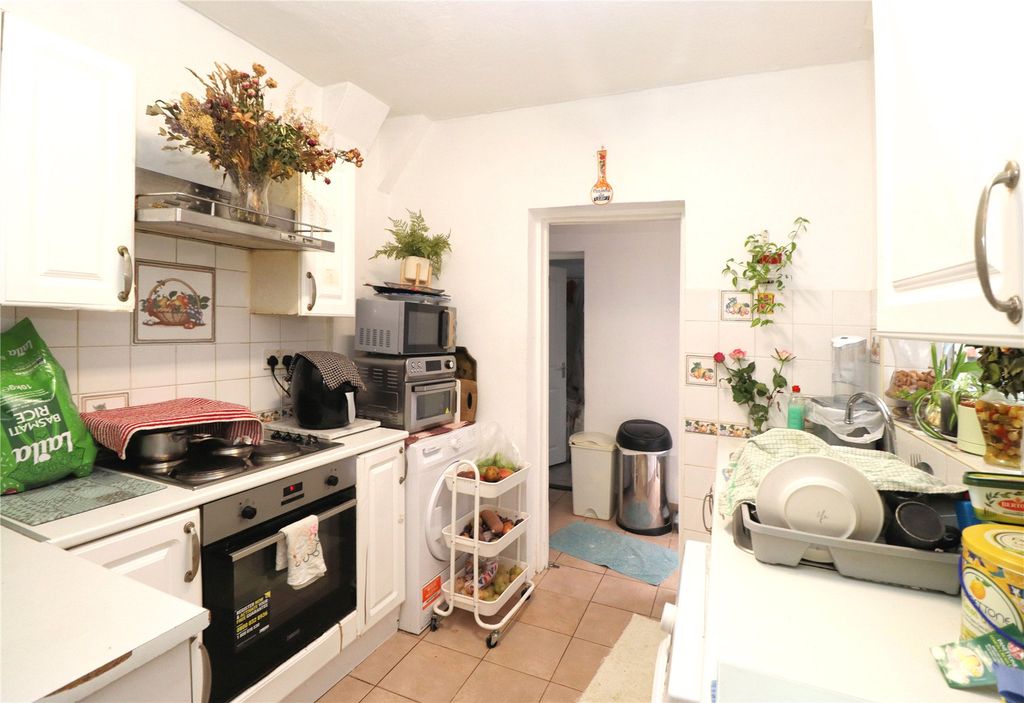 Property photo 2 of 10 Picture No. 06