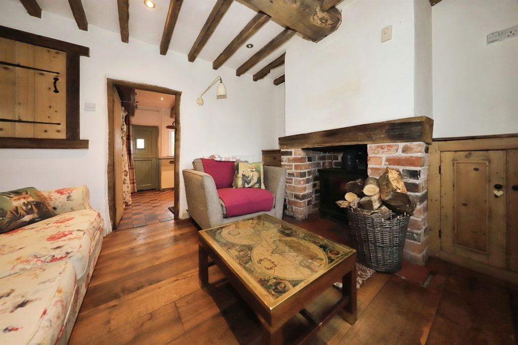 Property photo 2 of 16