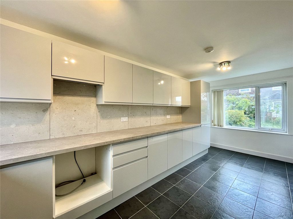 Property photo 3 of 16 Picture No. 05