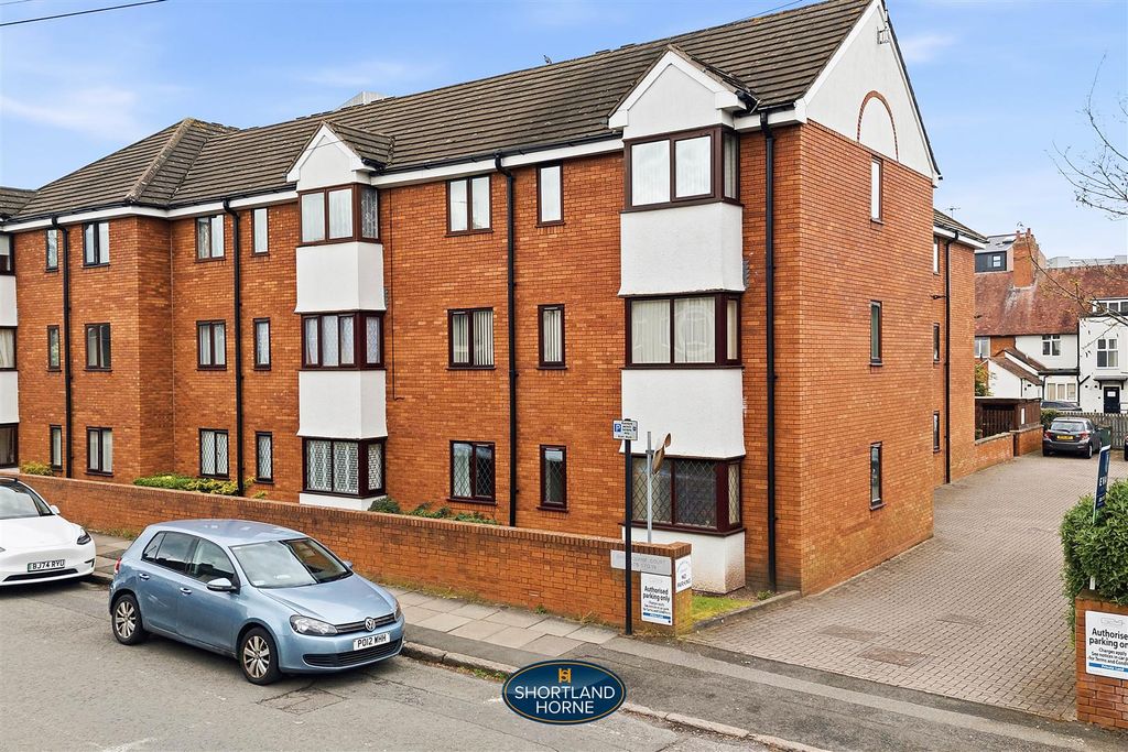 Property photo 1 of 17 1 Sherbourne Court (1 Of 16).Jpg