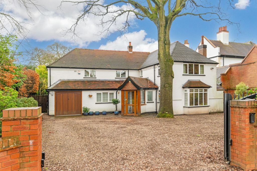 Property photo 1 of 43