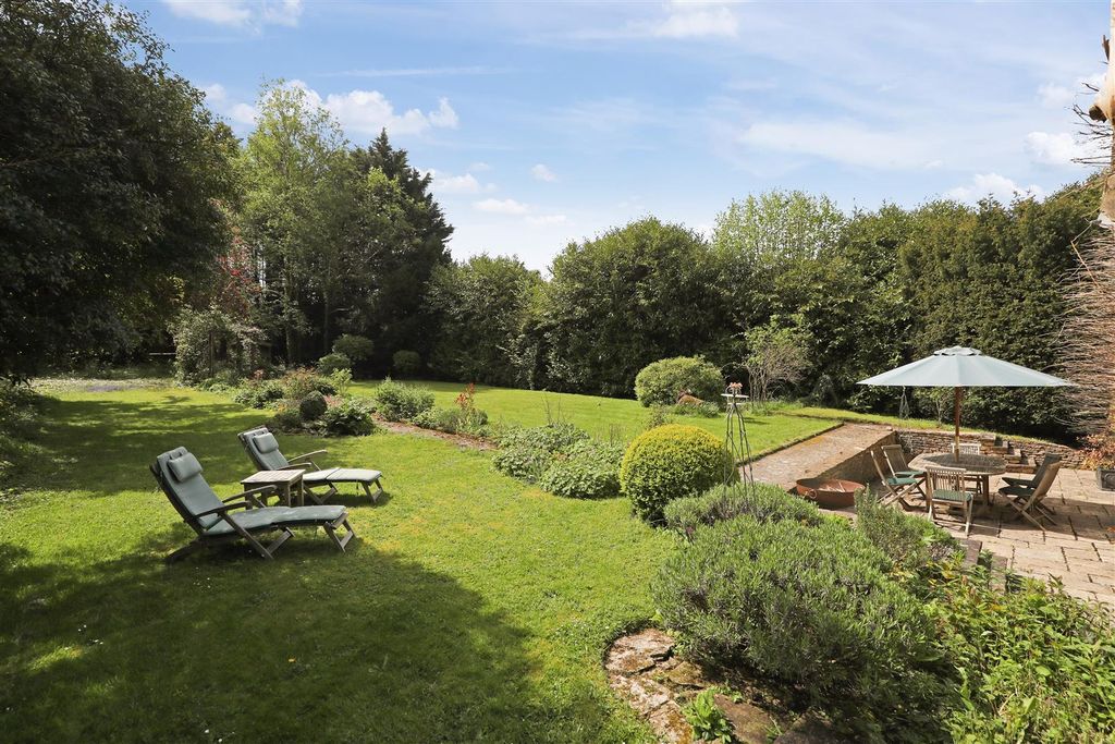 Property photo 3 of 37 Ph35_5138298.Jpg