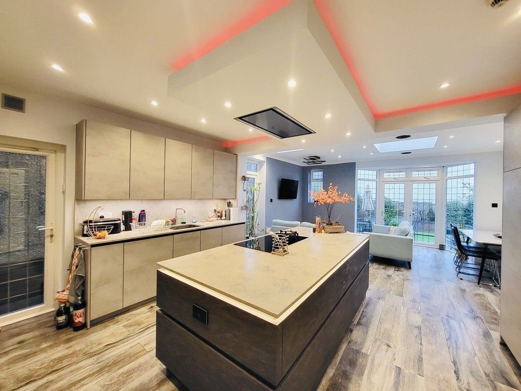 Additional image 4 of 5 bed detached house for saleHazel Gardens, Edgware HA8