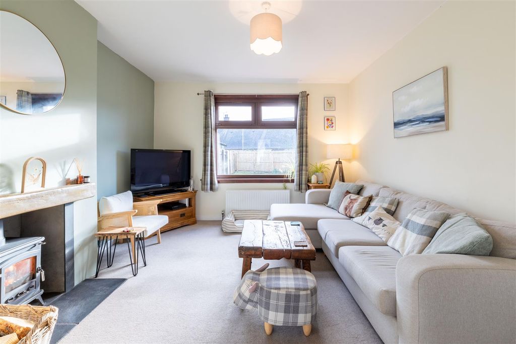 Property photo 2 of 20 S002.Jpg