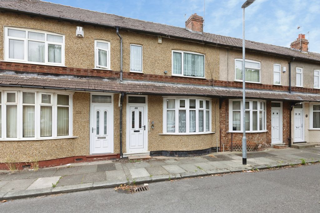 Property photo 1 of 17
